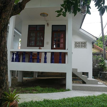 New Sunrise Village Ko Samui Pokoj fotografie