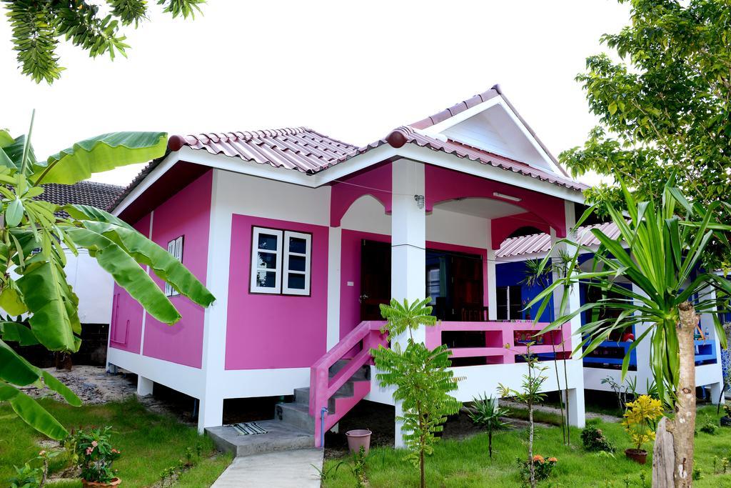 New Sunrise Village Ko Samui Pokoj fotografie