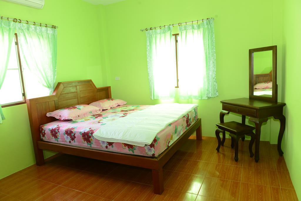 New Sunrise Village Ko Samui Pokoj fotografie
